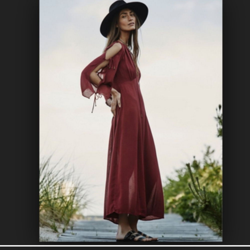 FINAL PRICE! RARE FREE PEOPLE GOWN
